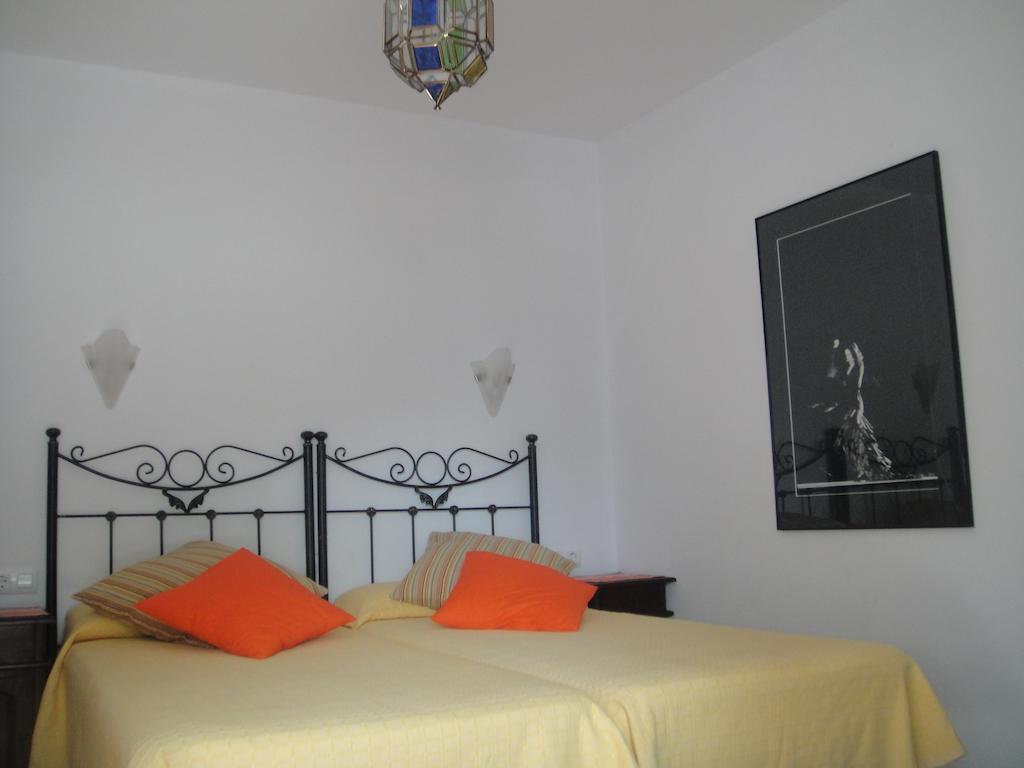 Hôtel Casa La Felicidad à Chiclana de la Frontera Chambre photo