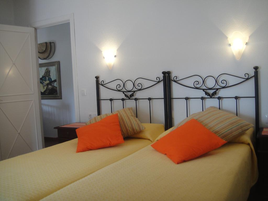 Hôtel Casa La Felicidad à Chiclana de la Frontera Chambre photo